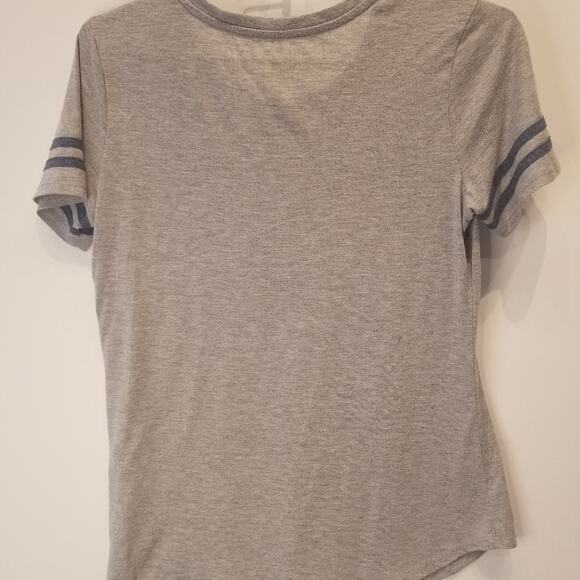 Stranger Things Netflix T- Shirt Juniors Size L - Picture 4 of 5